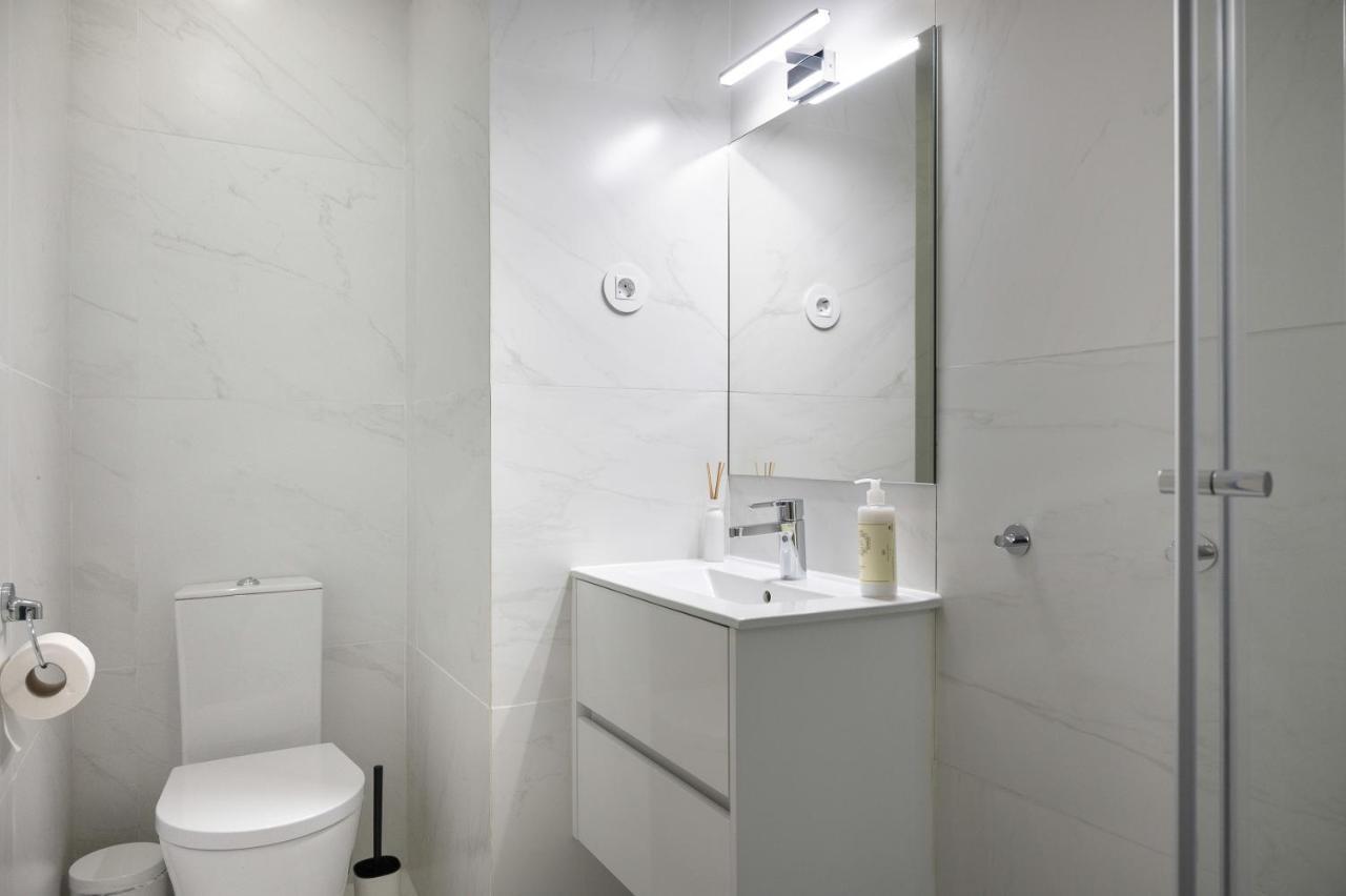 Invicta Premium - 4Br Downtown Apartment With Ac Porto Kültér fotó