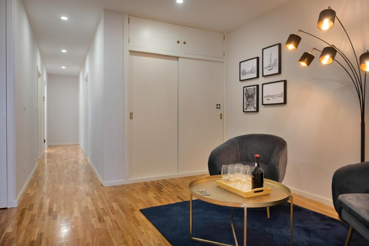 Invicta Premium - 4Br Downtown Apartment With Ac Porto Kültér fotó